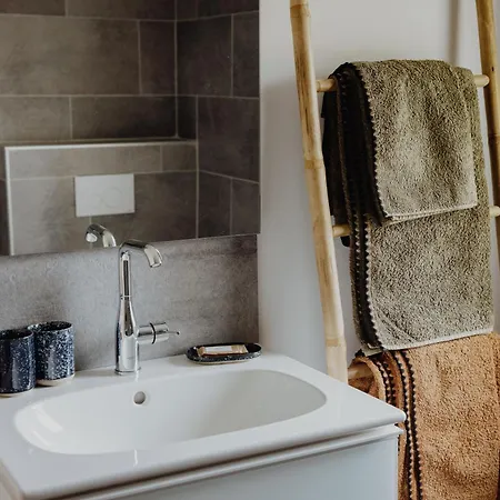 Domaine De Millon ゲストハウス 3*