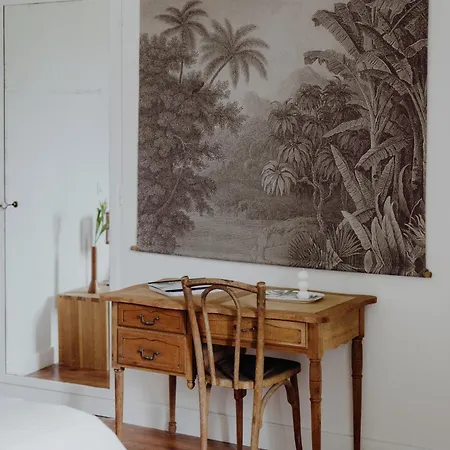 ゲストハウス Domaine De Millon 3*