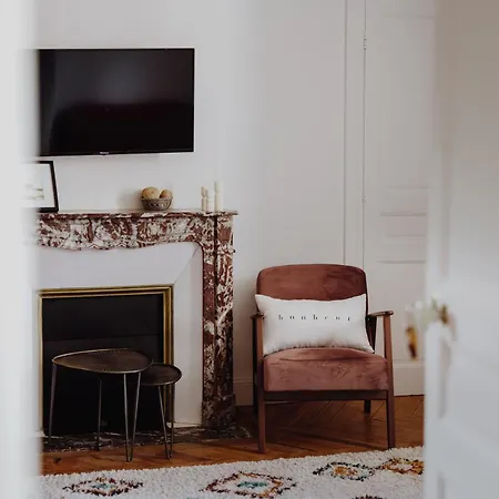 ゲストハウス Domaine De Millon 3*